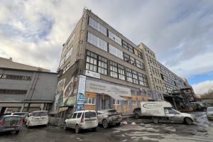 Сдам торговое помещение с общей площадью 116м2, на улице Ленина пр-кт, Квартал центральный район, г. Екатеринбург, Свердловская обл., Россия, агентство Интернет-партнер