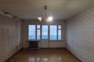 Продам квартиру 2-х комнатную с общей площадью 50.5м2, 1/3 эт., на улице Молодежная ул, г. Ище-юшково, Московская обл., Россия, агентство Интернет-партнер