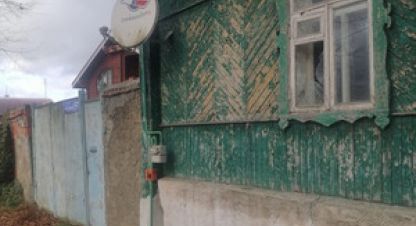 Купить дом 3-х комнатную, 105.1 кв. м. Фотография №1 Продам дом 3-х комнатный с общей площадью 105.1м2, на улице Советская ул, г. Алексин, Тульская обл., Россия, агентство Интернет-партнер. Фотография №1