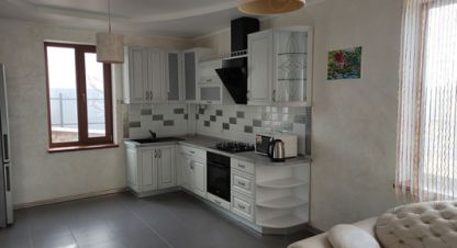 Купить 3-х комнатную дом в г. Мирное . Фотография №2