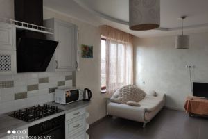 Продам дом 3-х комнатный с общей площадью 108м2, на улице Западная (спк дзержинец снт) ул, г. Мирное , Крым авт. респ., Россия, агентство Интернет-партнер