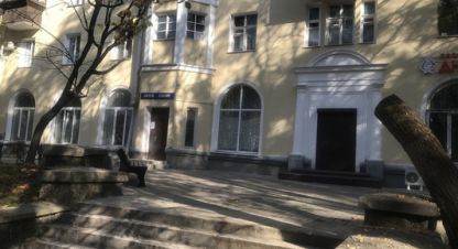 Снять торговое помещение в г. Симферополь . Фотография №2 Снять торговое помещение в г. Симферополь . Фотография №2