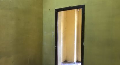 Снять торговое помещение на улице Киевская ул г. Симферополь . Фотография №4 Снять торговое помещение на улице Киевская ул г. Симферополь . Фотография №4