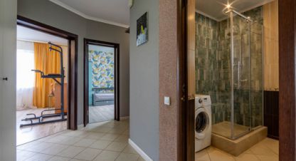 Купить дом 5-ти комнатную, 149.7 кв. м., Россия, г. Мирное . Фотография №9