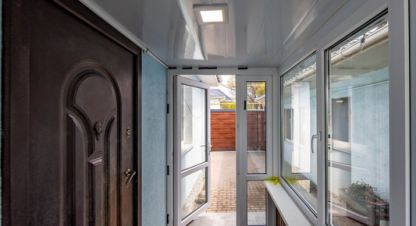 Продаётся дом в г. Мирное . Фотография №7