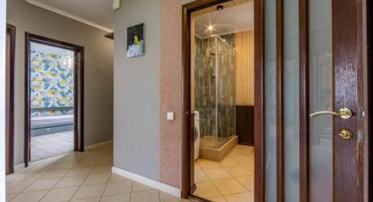 Купить дом 5-ти комнатную, 149.7 кв. м., Россия, г. Мирное . Фотография №10