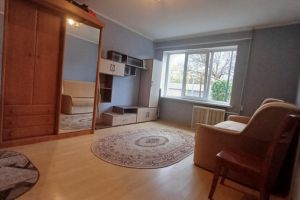 Продам квартиру 2-х комнатную с общей площадью 44.5м2, 2/3 эт., на улице Луговая ул, Киевский район, г. Симферополь , Крым авт. респ., Россия, агентство Интернет-партнер