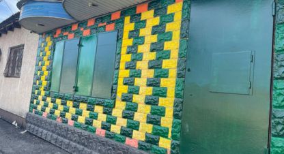 Сдам торговое помещение с общей площадью 113м2, на улице Красноармейская ул, Киевский район, г. Симферополь , Крым авт. респ., Россия, агентство Интернет-партнер. Фотография №1