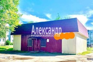 Сдам торговое помещение с общей площадью 146.5м2, на улице Красных командиров, г. Волосово, Ленинградская обл., Россия, агентство Интернет-партнер
