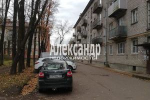 Продам квартиру 2-х комнатную с общей площадью 44.4м2, 4/4 эт., на улице Волгоградская ул, г. Волхов, Ленинградская обл., Россия, агентство Интернет-партнер