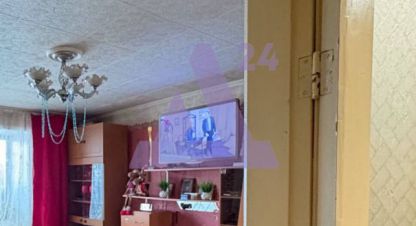 Купить квартиру 2-х комнатную, 47 кв. м. Фотография №1 Продам квартиру 2-х комнатную с общей площадью 47м2, 1/2 эт., на улице Геологов, г. Новоалтайск, Алтайский край, Россия, агентство АН Династия 24. Фотография №1