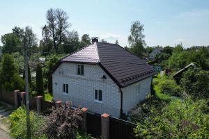 Продам дом 4-х комнатный с общей площадью 82м2, на улице Октябрьская ул, г. Шлиссельбург, Ленинградская обл., Россия, агентство Адмирал