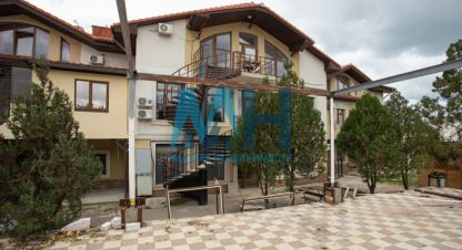 Продам квартиру 1 комнатную с общей площадью 28.5м2, 2/3 эт., на улице Качинское шоссе, г. Севастополь, Крым авт. респ., Россия, агентство Мастера Недвижимости . Фотография №1