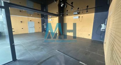 Купить торговое помещение, 408.4 кв. м., Россия, г. Симферополь . Фотография №8