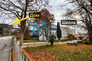 Продам квартиру 3-х комнатную с общей площадью 74.7м2, 2/2 эт., на улице Паршина, г. Верхнесадовое, Крым авт. респ., Россия, агентство Мастера Недвижимости Продам квартиру 3-х комнатную с общей площадью 74.7м2, 2/2 эт., на улице Паршина, г. Верхнесадовое, Крым авт. респ., Россия, агентство Мастера Недвижимости