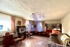 Продам дом с общей площадью 52.8м2, на улице Садовая, г. Новоалтайск, Алтайский край, Россия, агентство АН Династия 24