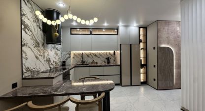 Продам квартиру 3-х комнатную с общей площадью 70м2, 2/17 эт., на улице Неплюева, Ленинский район, г. Оренбург, Оренбургская обл., Россия, агентство Бюро недвижимости Быстровой. Фотография №1