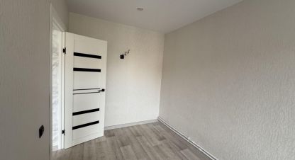 Купить квартиру 3-х комнатную, 55 кв. м., Россия, г. Посёлок ный. Фотография №9