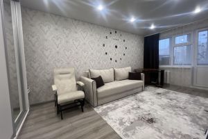 Продам квартиру 1 комнатную с общей площадью 33м2, 3/9 эт., на улице Салмышская, г. Оренбург, Оренбургская обл., Россия, агентство Бюро недвижимости Быстровой Продам квартиру 1 комнатную с общей площадью 33м2, 3/9 эт., на улице Салмышская, г. Оренбург, Оренбургская обл., Россия, агентство Бюро недвижимости Быстровой