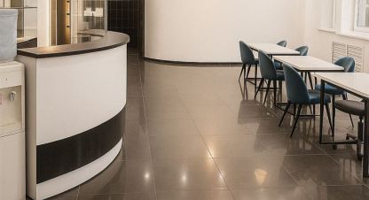 Снять офисное помещение, 130 кв. м. Фотография №1 Сдам офисное помещение с общей площадью 130м2, на улице Лесгафта, Вахитовский район, г. Казань, Татарстан респ., Россия, агентство Сервис по недвижимости ИМЛС. Фотография №1