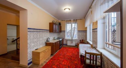 Купить дом 5-ти комнатную, 196 кв. м., Россия, г. Симферополь . Фотография №8