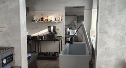 Сдаётся торговое помещение в г. Симферополь . Фотография №7 Сдаётся торговое помещение в г. Симферополь . Фотография №7