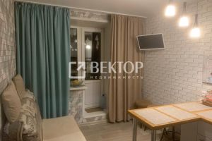 Продам квартиру 1 комнатную с общей площадью 36.7м2, 4/5 эт., на улице Пирогова, г. Ярославль, Ярославская обл., Россия, агентство Вектор Продам квартиру 1 комнатную с общей площадью 36.7м2, 4/5 эт., на улице Пирогова, г. Ярославль, Ярославская обл., Россия, агентство Вектор