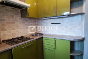 Продам квартиру 2-х комнатную с общей площадью 43м2, 4/4 эт., на улице Которосльной, Красноперекопский район, г. Ярославль, Ярославская обл., Россия, агентство Вектор Продам квартиру 2-х комнатную с общей площадью 43м2, 4/4 эт., на улице Которосльной, Красноперекопский район, г. Ярославль, Ярославская обл., Россия, агентство Вектор