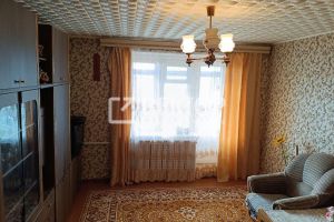 Продам квартиру 4-х комнатную с общей площадью 82м2, 5/5 эт., на улице Строителей, г. Галич, Костромская обл., Россия, агентство Вектор Продам квартиру 4-х комнатную с общей площадью 82м2, 5/5 эт., на улице Строителей, г. Галич, Костромская обл., Россия, агентство Вектор