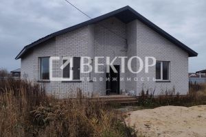 Продам дом 3-х комнатный с общей площадью 104.1м2, на улице Зеленая, г. Рабочий посёлок некрасовское, Ярославская обл., Россия, агентство Вектор Продам дом 3-х комнатный с общей площадью 104.1м2, на улице Зеленая, г. Рабочий посёлок некрасовское, Ярославская обл., Россия, агентство Вектор