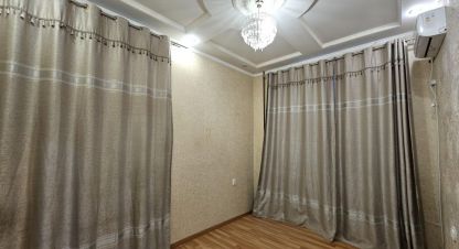 Купить квартиру 1 комнатную, 30.1 кв. м. Фотография №1 Продам квартиру 1 комнатную с общей площадью 30.1м2, 1/5 эт., на улице Котова, г. Оренбург, Оренбургская обл., Россия, агентство Бюро недвижимости Быстровой. Фотография №1