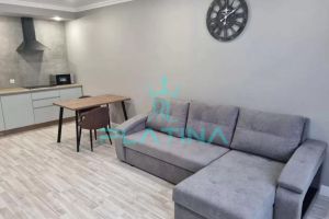 Сдам квартиру 2-х комнатную с общей площадью 45м2, 10/19 эт., на улице Адоратского, г. Казань, Татарстан респ., Россия, агентство Платина Сдам квартиру 2-х комнатную с общей площадью 45м2, 10/19 эт., на улице Адоратского, г. Казань, Татарстан респ., Россия, агентство Платина