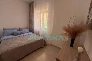 Сдам квартиру 1 комнатную с общей площадью 55м2, 5/16 эт., на улице Чистопольская, г. Казань, Татарстан респ., Россия, агентство Платина Сдам квартиру 1 комнатную с общей площадью 55м2, 5/16 эт., на улице Чистопольская, г. Казань, Татарстан респ., Россия, агентство Платина