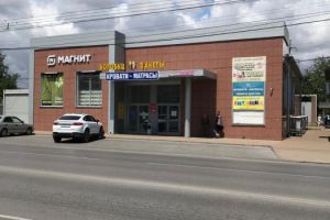 Сдам торговое помещение с общей площадью 456.6м2, на улице Чехова, г. Таганрог, Ростовская обл., Россия, агентство JCat