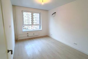 Продам квартиру 2-х комнатную с общей площадью 61.8м2, 5/15 эт., на улице Александра меня, г. Пушкино, Московская обл., Россия, агентство JCat Продам квартиру 2-х комнатную с общей площадью 61.8м2, 5/15 эт., на улице Александра меня, г. Пушкино, Московская обл., Россия, агентство JCat