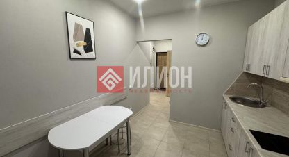 Продам квартиру 1 комнатную с общей площадью 40м2, 5/18 эт., на улице Крымской весны, г. Мирное , Крым авт. респ., Россия, агентство Илион. Фотография №1