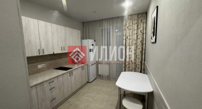 Купить 1 комнатную квартиру в г. Мирное . Фотография №2