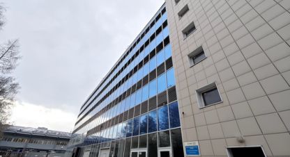 Сдам производственно-складское помещение с общей площадью 273.6м2, на улице Шейнкмана ул, Квартал центральный район, г. Екатеринбург, Свердловская обл., Россия, агентство Интернет-партнер. Фотография №1