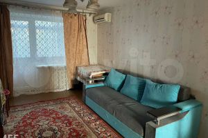 Продам квартиру 2-х комнатную с общей площадью 47.1м2, 3/5 эт., на улице Гарнаева, г. Феодосия , Крым авт. респ., Россия, агентство АН Метр Крым Сочи Продам квартиру 2-х комнатную с общей площадью 47.1м2, 3/5 эт., на улице Гарнаева, г. Феодосия , Крым авт. респ., Россия, агентство АН Метр Крым Сочи