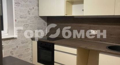 Сдам квартиру 1 комнатную с общей площадью 35.6м2, 11/17 эт., на улице Калинина, г. Лобня, Московская обл., Россия, агентство ГорОбмен. Фотография №1