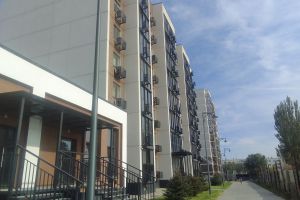 Продам квартиру 2-х комнатную с общей площадью 58.1м2, 9/9 эт., на улице Им  глазкова ул, Центральный район, г. Волгоград, Волгоградская обл., Россия, агентство Агентство недвижимости "Партнёр"