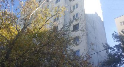 Продам квартиру 2-х комнатную с общей площадью 51м2, 13/16 эт., на улице Им  ткачева, Центральный район, г. Волгоград, Волгоградская обл., Россия, агентство Агентство недвижимости Партнёр. Фотография №1