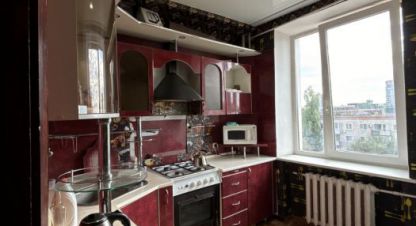 Продам квартиру 2-х комнатную с общей площадью 54м2, 4/4 эт., на улице Невская ул, Центральный район, г. Волгоград, Волгоградская обл., Россия, агентство Агентство недвижимости Партнёр. Фотография №1