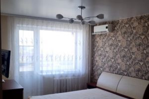 Продам квартиру 2-х комнатную с общей площадью 45.3м2, 8/9 эт., на улице 64-й армии ул, Кировский район, г. Волгоград, Волгоградская обл., Россия, агентство Агентство недвижимости "Партнёр"