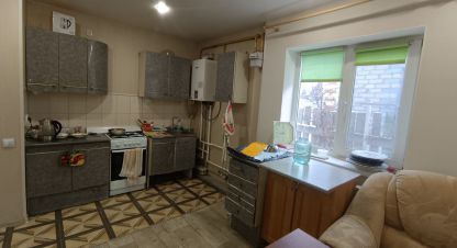 Продаётся 2-х комнатная дом в г. Волжский. Фотография №6