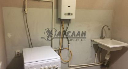 Купить квартиру 1 комнатную, 30.9 кв. м. Фотография №1 Продам квартиру 1 комнатную с общей площадью 30.9м2, 5/5 эт., на улице Профессора Камая, Приволжский район, г. Казань, Татарстан респ., Россия, агентство Арслан. Фотография №1