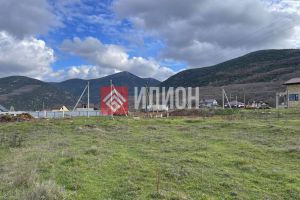 Продам земельный участок, на улице Менгирская, г. Родниковое , Крым авт. респ., Россия, агентство Илион