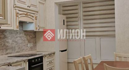 Купить квартиру 2-х комнатную, 66 кв. м. Фотография №1 Продам квартиру 2-х комнатную с общей площадью 66м2, 1/18 эт., на улице Крымской весны, г. Мирное , Крым авт. респ., Россия, агентство Илион. Фотография №1