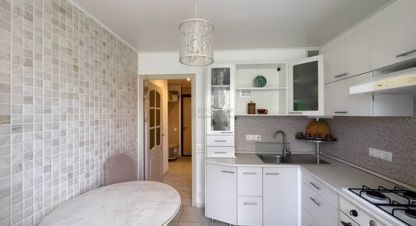 Продам квартиру 2-х комнатную с общей площадью 53.1м2, 3/5 эт., на улице Морская ул, г. Ямкино, Московская обл., Россия, агентство Интернет-партнер. Фотография №1