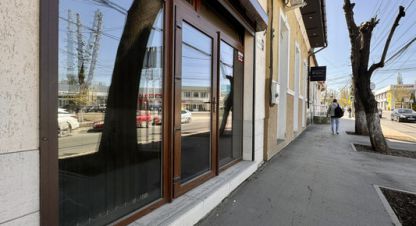 Снять квартиру 4-х комнатную, 81 кв. м. Фотография №1 Сдам квартиру 4-х комнатную с общей площадью 81м2, 1/2 эт., на улице Желябова ул, Железнодорожный район, г. Симферополь , Крым авт. респ., Россия, агентство Интернет-партнер. Фотография №1